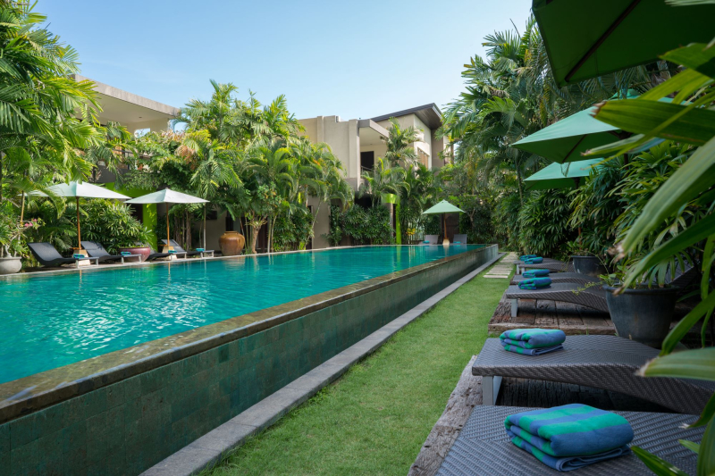 photo: Outstanding luxury villa complex for sale close to Petitenget beach, central Seminyak : 75% occupancy, great ROI!