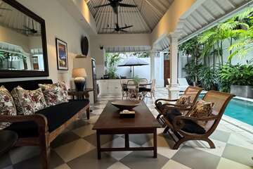 villa dikontrakan Seminyak Bali