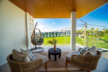 freehold villa for sale Berawa Bali