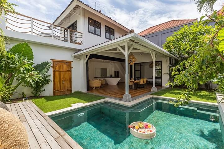 photo: Villa Reno for sale (lease) in Kerobokan, Bali