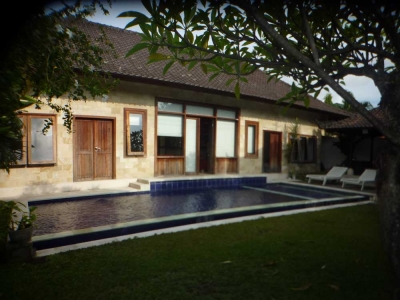 photo: Villa batubelig 2 for sale (lease) in Seminyak, Bali