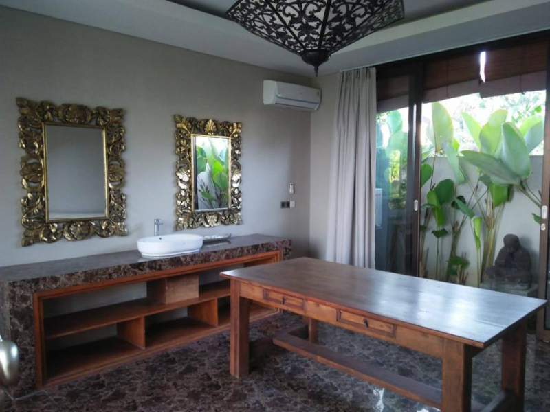 photo: Villa + Extra land for sale in Pererenan, Bali